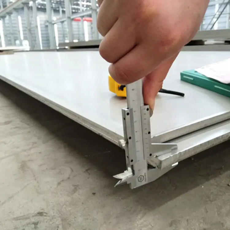 Dernière affaire concernant Fourniture de tôles d'acier inoxydable pour les projets industriels en Iran