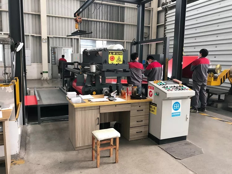 Jiangsu Xinyuanxing  Metal Products Co.,Ltd ligne de production du fabricant